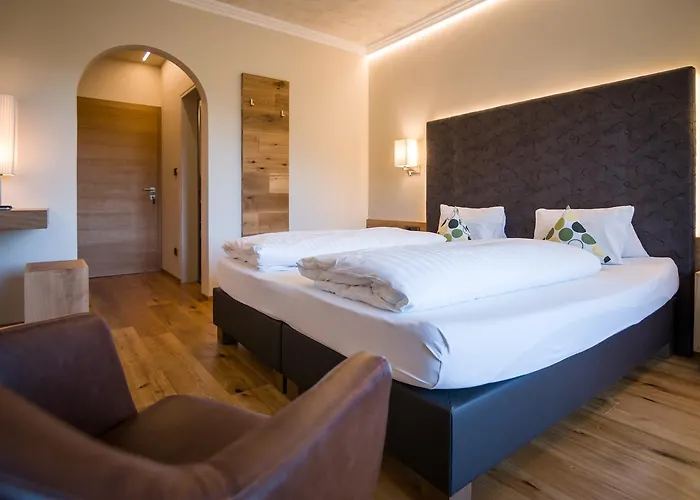 Hotel mit Pool: Hotel Garni Vigilhof